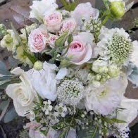 Flowers for Mom in Raleigh